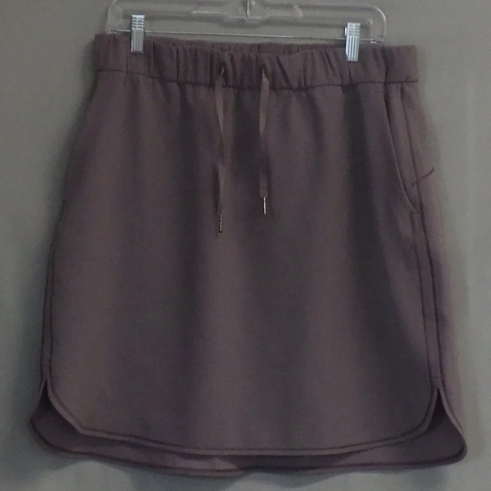 Lululemon Purple On The Fly Skirt - Picture 1 of 3